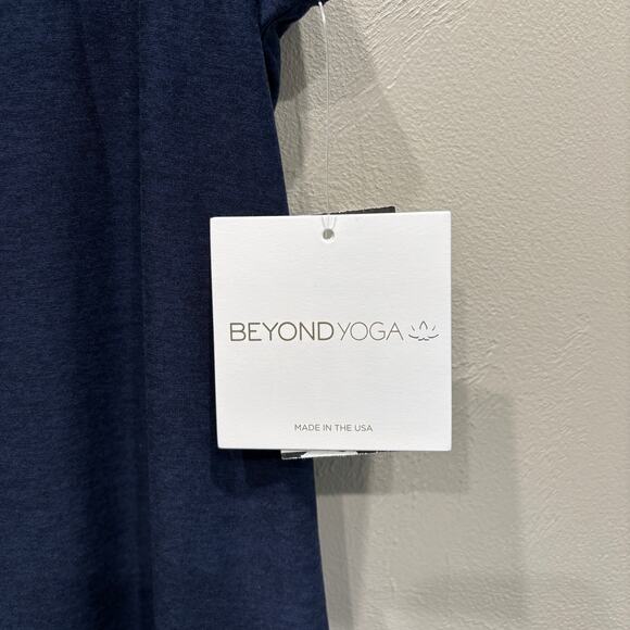 NWT Beyond Yoga Featherweight Resort Dress Nocturnal Navy - Size: Small - Picture 5 of 7